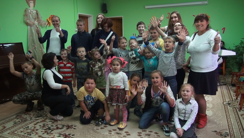 Сотрудники бизнес-центра «Нагатинский» подарили праздник воспитанникам социально-реабилитационного центра «Теремок»
