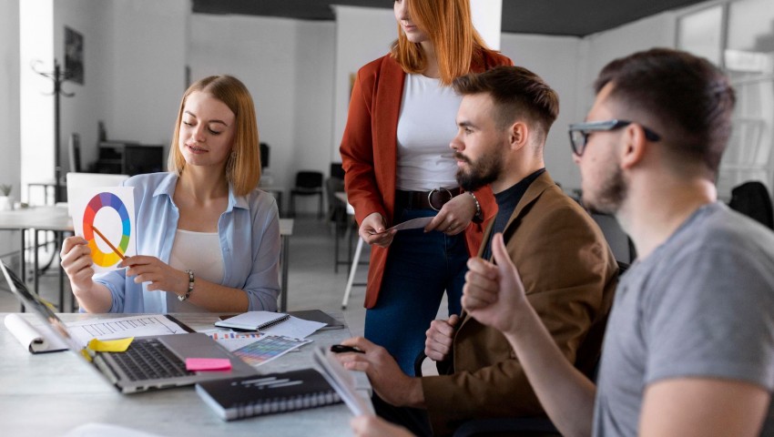 С рекламным агентством «Маяк» о вас узнают все! 