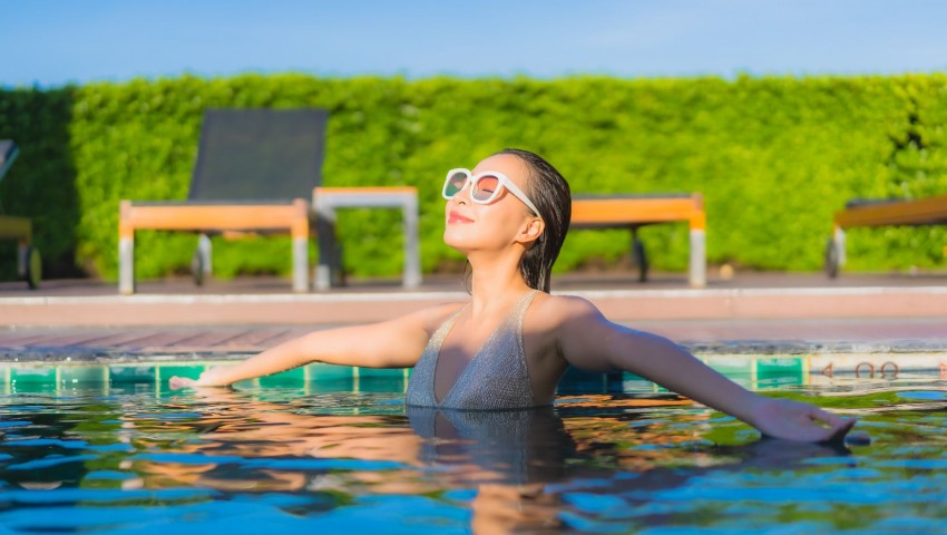 Установка бассейнов для дома и дачи от компании «Прудторг»