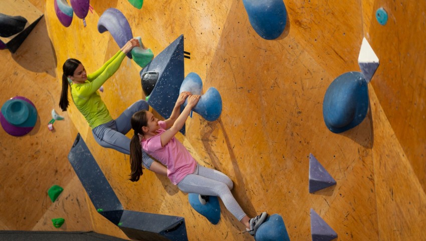 Летний лагерь для детей в клубе скалолазания «О-Скал»